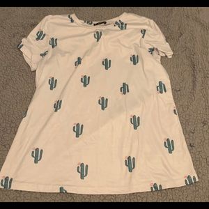 Medium shirt with cactus pattern